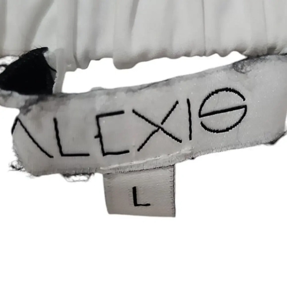 Alexis Ellen Off-The-Shoulder Top White Size L - Picture 9 of 10